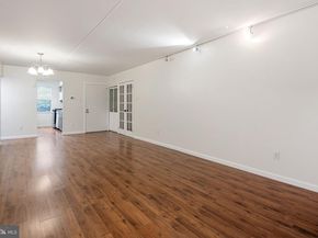 285 Shawmont Avenue D, Philadelphia PA 19128