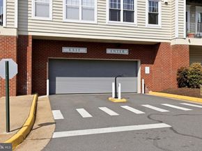 1625 International Drive 316, Mclean VA 22102