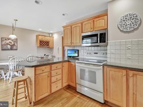 308 Edgemore Road, Secane PA 19018