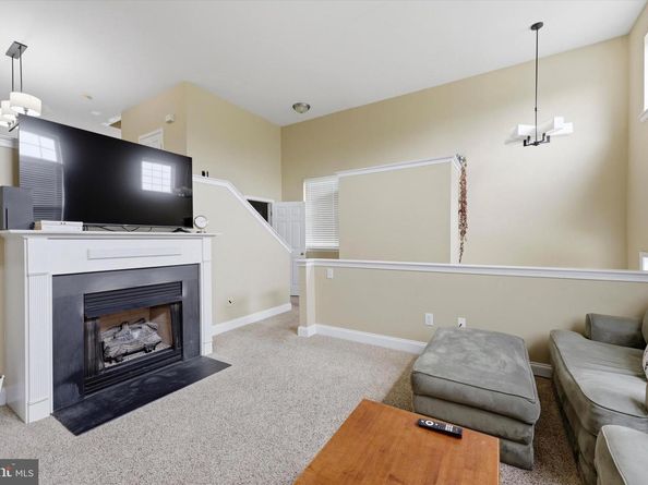 422 W 5TH Avenue, Conshohocken PA 19428