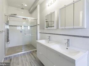 2040 E Susquehanna Avenue, Philadelphia PA 19125