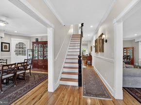 805 N Quaker Lane, Alexandria VA 22302