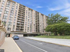 4600 S Four Mile Run Drive 1228, Arlington VA 22204