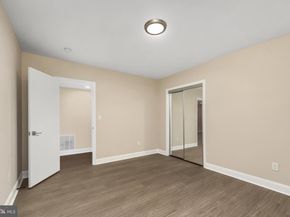 1001 Woods Place, Alexandria VA 22302