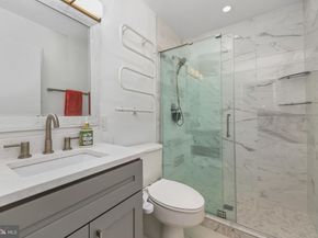 1001 Woods Place, Alexandria VA 22302