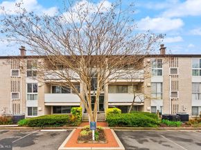 5600 Bloomfield Drive 4, Alexandria VA 22312