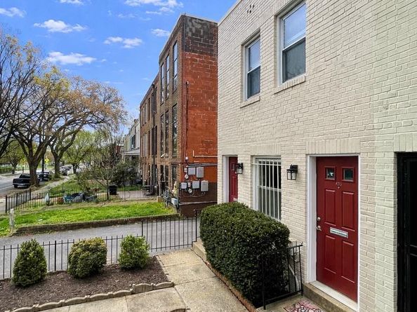 433-435 17TH Street SE, Washington DC 20003