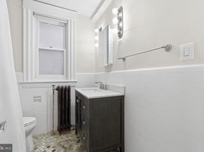 1869 Mintwood Place NW 24, Washington DC 20009