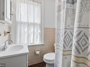 1268 Ashbourne Road, Elkins Park PA 19027