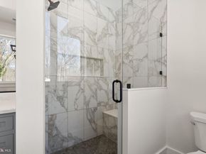 6013 Woodland Terrace, Mclean VA 22101