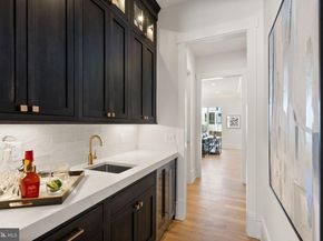 6013 Woodland Terrace, Mclean VA 22101