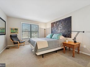 201 Springhouse Pond, Chesterbrook PA 19087