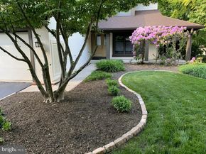 201 Springhouse Pond, Chesterbrook PA 19087