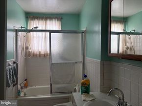 1493 Maguire Lane, Warminster PA 18974