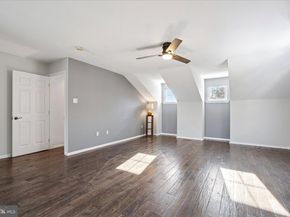 6 Edison Lane, Doylestown PA 18901