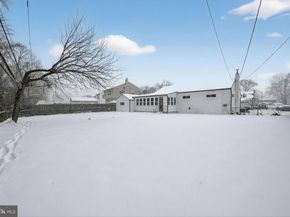 3525 Rockview Drive, Bristol PA 19007