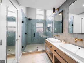 114 Bainbridge Street, Philadelphia PA 19147