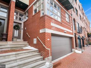 114 Bainbridge Street, Philadelphia PA 19147