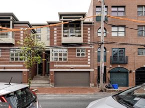 114 Bainbridge Street, Philadelphia PA 19147