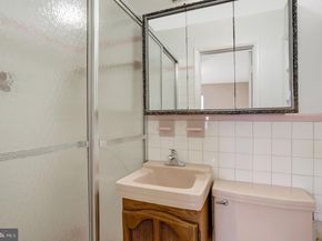 3716 N Vernon Street, Arlington VA 22207