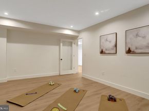 8302 Robey Avenue, Annandale VA 22003