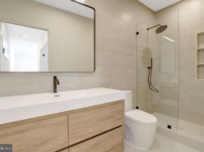 8302 Robey Avenue, Annandale VA 22003