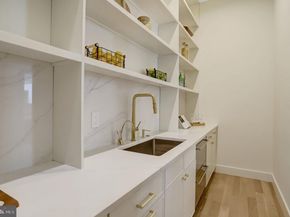 8302 Robey Avenue, Annandale VA 22003