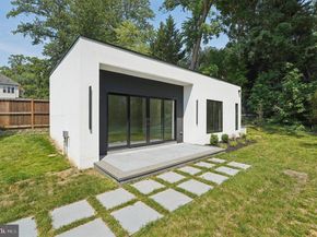 8302 Robey Avenue, Annandale VA 22003