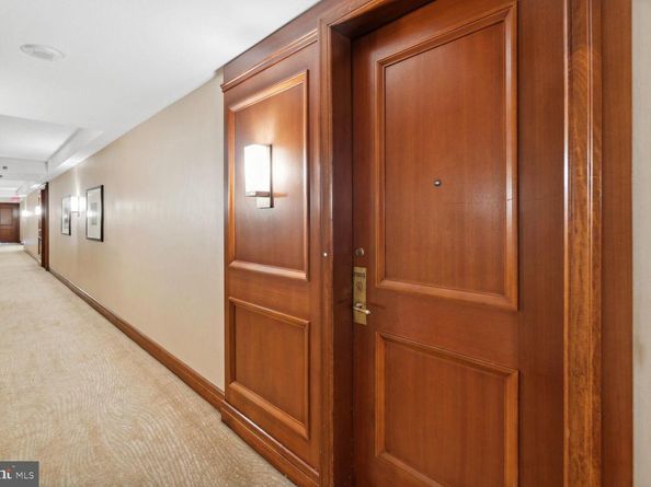 1155 23rd Street NW PH1G, Washington DC 20037