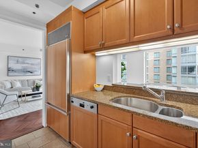 1155 23rd Street NW PH1G, Washington DC 20037