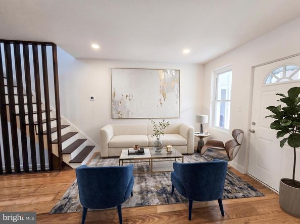 2079 Anchor Street, Philadelphia PA 19124
