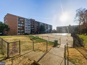 401 N Armistead Street N 504, Alexandria VA 22312