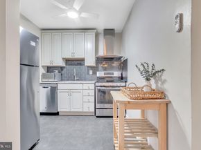 4201 Cathedral Avenue NW 918W, Washington DC 20016