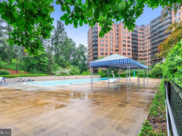 4201 Cathedral Avenue NW 918W, Washington DC 20016