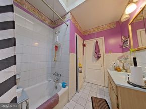 35 N State Road, Upper Darby PA 19082