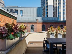 2041 Locust Street, Philadelphia PA 19103