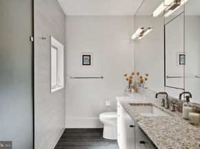 2041 Locust Street, Philadelphia PA 19103