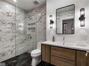 2041 Locust Street, Philadelphia PA 19103