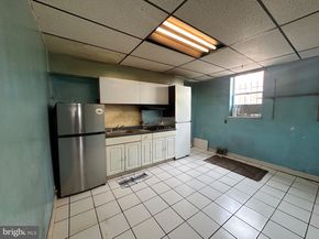 715 W Ritner Street, Philadelphia PA 19148