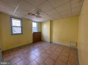 715 W Ritner Street, Philadelphia PA 19148