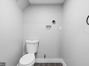 449 Delmar Street, Philadelphia PA 19128