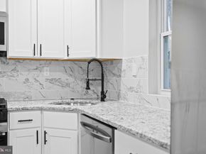 449 Delmar Street, Philadelphia PA 19128