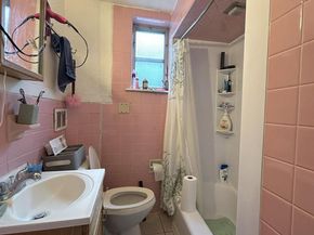 2438 S Philip Street, Philadelphia PA 19148