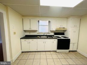 2438 S Philip Street, Philadelphia PA 19148