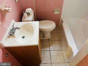 2438 S Philip Street, Philadelphia PA 19148