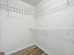 2316 Glade Bank Way, Reston VA 20191