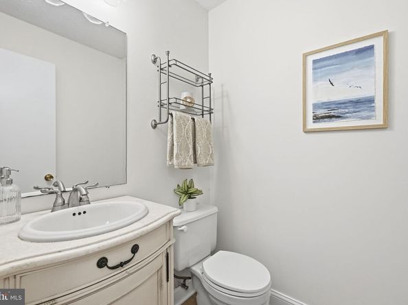 2316 Glade Bank Way, Reston VA 20191