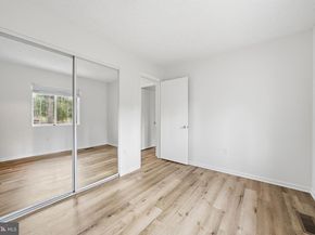 2316 Glade Bank Way, Reston VA 20191