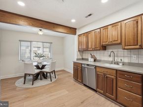 2316 Glade Bank Way, Reston VA 20191