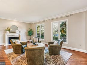 9939 Bentcross Drive, Potomac MD 20854